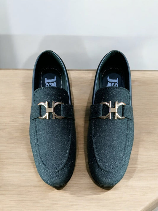 Rivel – Subtle Shine, Sharp Steps