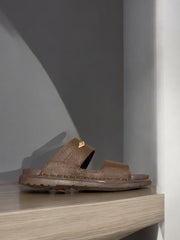 Stride Luxe – Comfort That Moves with You